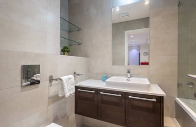 Аренда уютной двухкомнатной квартиры в ЖК BW Residences, 61 м², Белград, Сербия