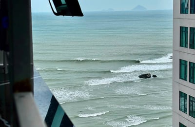 Miete einer möblierten Wohnung mit 2 Schlafzimmern in Meeresnähe, Nha Trang, Vietnam