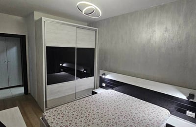 Аренда свежей 2-комнатной квартиры после ремонта, сектор 6, Бухарест, Румыния