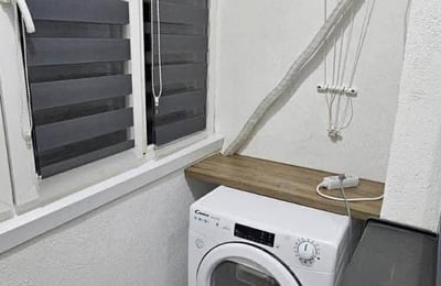 Аренда свежей 2-комнатной квартиры после ремонта, сектор 6, Бухарест, Румыния