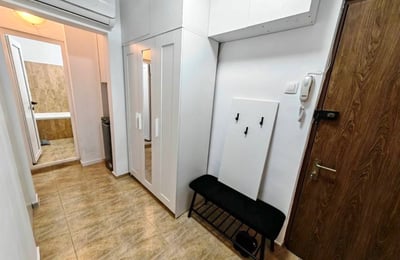 Аренда светлой 2-комнатной квартиры после ремонта рядом с парком Drumul Taberei, сектор 6, Бухарест, Румыния