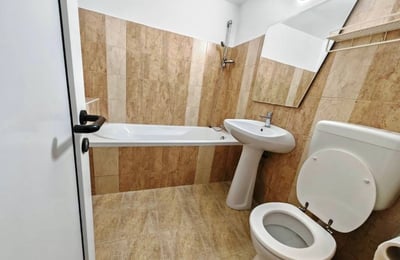 Аренда светлой 2-комнатной квартиры после ремонта рядом с парком Drumul Taberei, сектор 6, Бухарест, Румыния