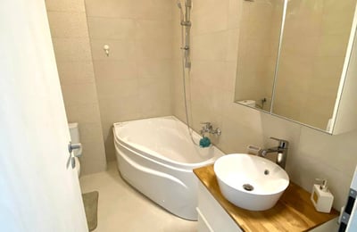 Alquiler de bonito apartamento de 2 habitaciones, Sector 6, Bucarest, Rumanía