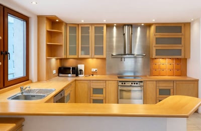 Helle 2-Zimmer-Wohnung mit 72 m² zur Miete, Mokotów, Warschau, Polen