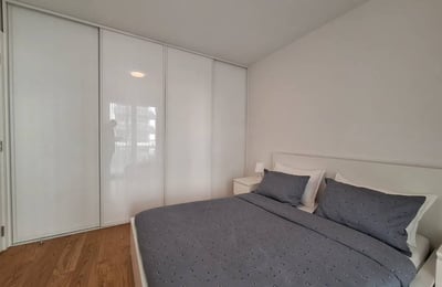 Location d’un appartement lumineux de deux pièces dans la résidence Elixir Garden, 55 m², Nouveau Belgrade, Serbie