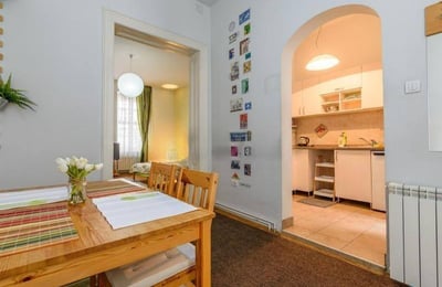 Alquiler de luminoso apartamento de dos habitaciones, 42 m², Belgrado, Serbia