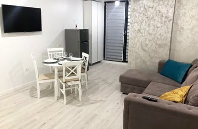 Komfortable Zweizimmerwohnung mit Balkon zur Miete, 60 m², Mamaia, Rumänien