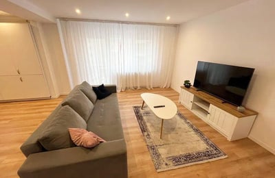 Komfortable Zweizimmerwohnung mit Balkon zur Miete, Faleza Nord, Constanța, Rumänien