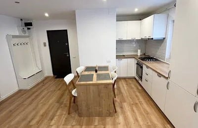 Komfortable Zweizimmerwohnung mit Balkon zur Miete, Faleza Nord, Constanța, Rumänien