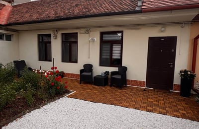 Modern furnished two-room apartment for rent, Brașov, Romania