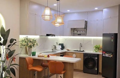 Alquiler de apartamento moderno y amueblado de dos habitaciones con vistas al mar, 76 m², Nha Trang, Vietnam