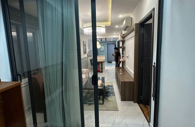 Аренда светлой меблированной трёхкомнатной квартиры с видом на море, 74 м², Нячанг, Вьетнам