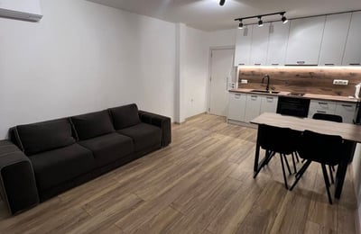 Alquiler de acogedor apartamento amueblado con un dormitorio, Alen Mak, Varna, Bulgaria