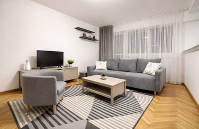 Location d’un appartement moderne et meublé de deux pièces avec balcon, 41 m², Bielany, Varsovie, Pologne