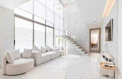 Bright villa with private pool for rent, 400 m², Bang Tao, Phuket, Thailand