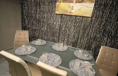 Location d’une maison spacieuse avec cour privée, Žabí Majer, Bratislava, Slovaquie