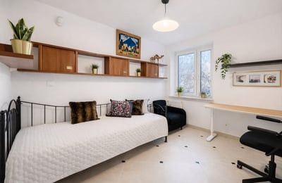 Bright three-room apartment with balcony for rent, 60 m², Żoliborz, Warsaw, Poland