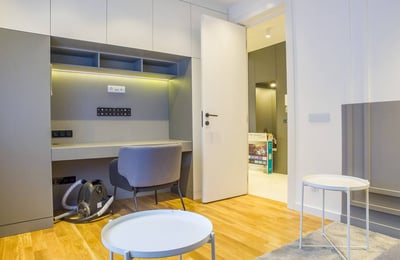 Stylish three-room apartment with balcony for rent, 78 m², Vračar, Belgrade, Serbia