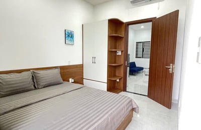 Compact furnished apartment with balcony for rent, Hải Châu District, Da Nang, Vietnam