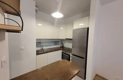 Komfortable Wohnung mit Balkon zur Miete, 45 m², Mokotów, Warschau, Polen