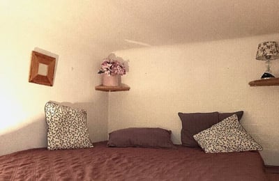 Gemütliche Wohnung im historischen Gebäude zur Miete, Staré Mesto, Bratislava, Slowakei