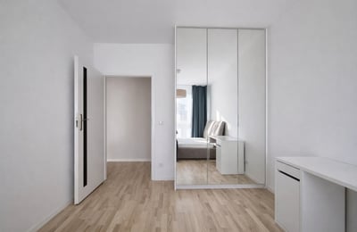 Appartement lumineux et moderne de 50 m² avec balcon à louer à Mokotów, Varsovie, Pologne