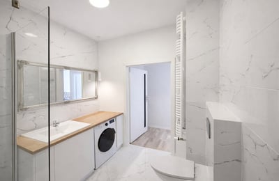 Appartement lumineux et moderne de 50 m² avec balcon à louer à Mokotów, Varsovie, Pologne