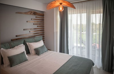 Apartamento confortable de 50 m² con terraza en alquiler en Mamaia-Sat, Rumanía