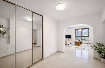 Просторная и светлая квартира 128 м² в комплексе Osiedle Prezydenckie в аренду, Śródmieście, Варшава, Польша