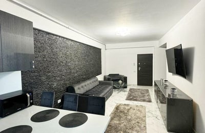 Komfortable Wohnung in erster Meereslinie zur Miete in Mamaia-Sat, Rumänien