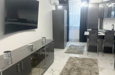 Komfortable Wohnung in erster Meereslinie zur Miete in Mamaia-Sat, Rumänien