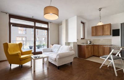 Appartement lumineux et meublé 40 m² avec terrasse à louer à Wilanów, Varsovie, Pologne