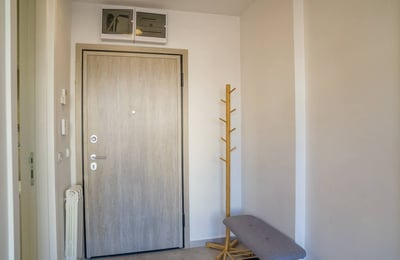Apartamento acogedor y amueblado 50 m² con terraza en alquiler en Vračar, Belgrado, Serbia