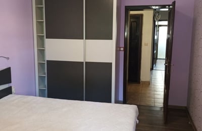 Appartement confortable et meublé de 80 m² à louer à Kolhozen Pazar, Varna, Bulgarie