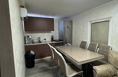 Appartement spacieux à louer dans une maison privée à Bratislava, Slovaquie