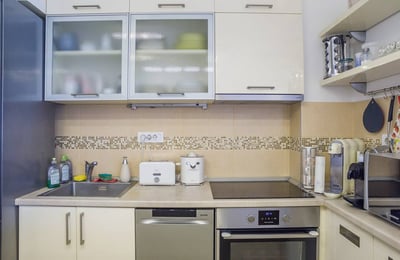 Komfortable und geräumige Wohnung 71 m² zur Miete in Zvezdara, Belgrad, Serbien