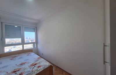 Комфортная квартира 49 м² с новым ремонтом в аренду, Новый Белград, Белград, Сербия