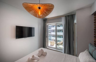 Apartamento moderno y luminoso en alquiler en Mamaia-Sat, Rumanía