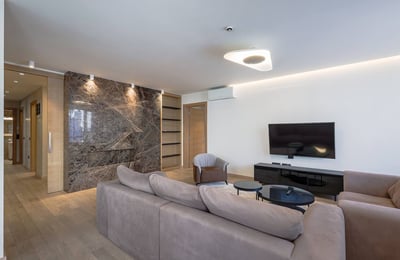 Stilvolle 4-Zimmer-Wohnung, 132 m² mit Terrasse zur Miete, Vračar, Belgrad, Serbien