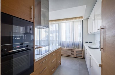 Stilvolle 4-Zimmer-Wohnung, 132 m² mit Terrasse zur Miete, Vračar, Belgrad, Serbien
