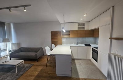 Новая 2-комнатная квартира 60 м² с террасой в ЖК Skyline, Белград, Сербия
