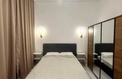 Apartamento amplio y confortable de 3 habitaciones, 80 m² con terraza en alquiler, Bucarest, Rumanía