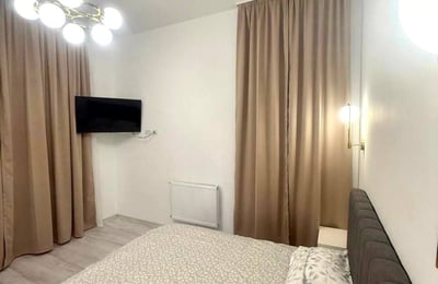 Apartamento amplio y confortable de 3 habitaciones, 80 m² con terraza en alquiler, Bucarest, Rumanía