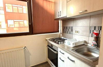 Apartamento económico y acogedor de 2 habitaciones en alquiler, Chiajna, Bucarest, Rumanía