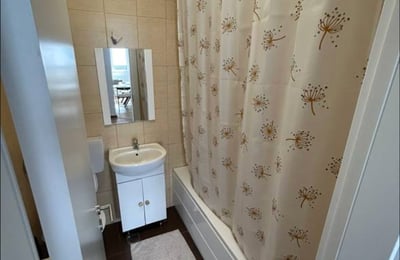 Apartamento acogedor y amueblado de 2 habitaciones en alquiler, Bucarest, Rumanía