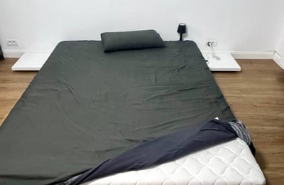 Apartamento moderno y amueblado con balcón en alquiler, Bucarest, Rumanía