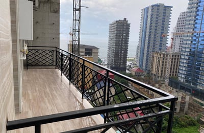 Bright comfortable apartment 75 m² with balcony for rent, Batumi, Georgia