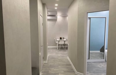 Bright comfortable apartment 75 m² with balcony for rent, Batumi, Georgia