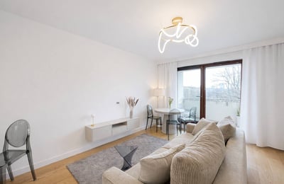 Alquiler de apartamento moderno y luminoso de 2 habitaciones, 43 m², Mokotów, Varsovia, Polonia