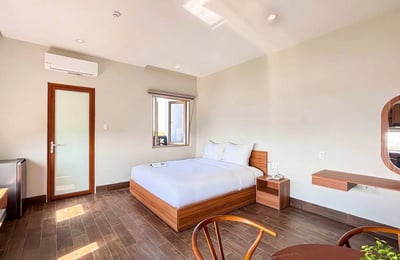 Аренда светлой студии с видом на море, Son Tra, Дананг, Вьетнам